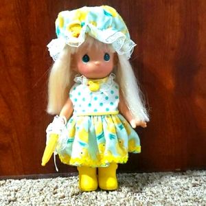 Precious Moments April Doll Yellow Duck Dress & Umbrella Limited Edition